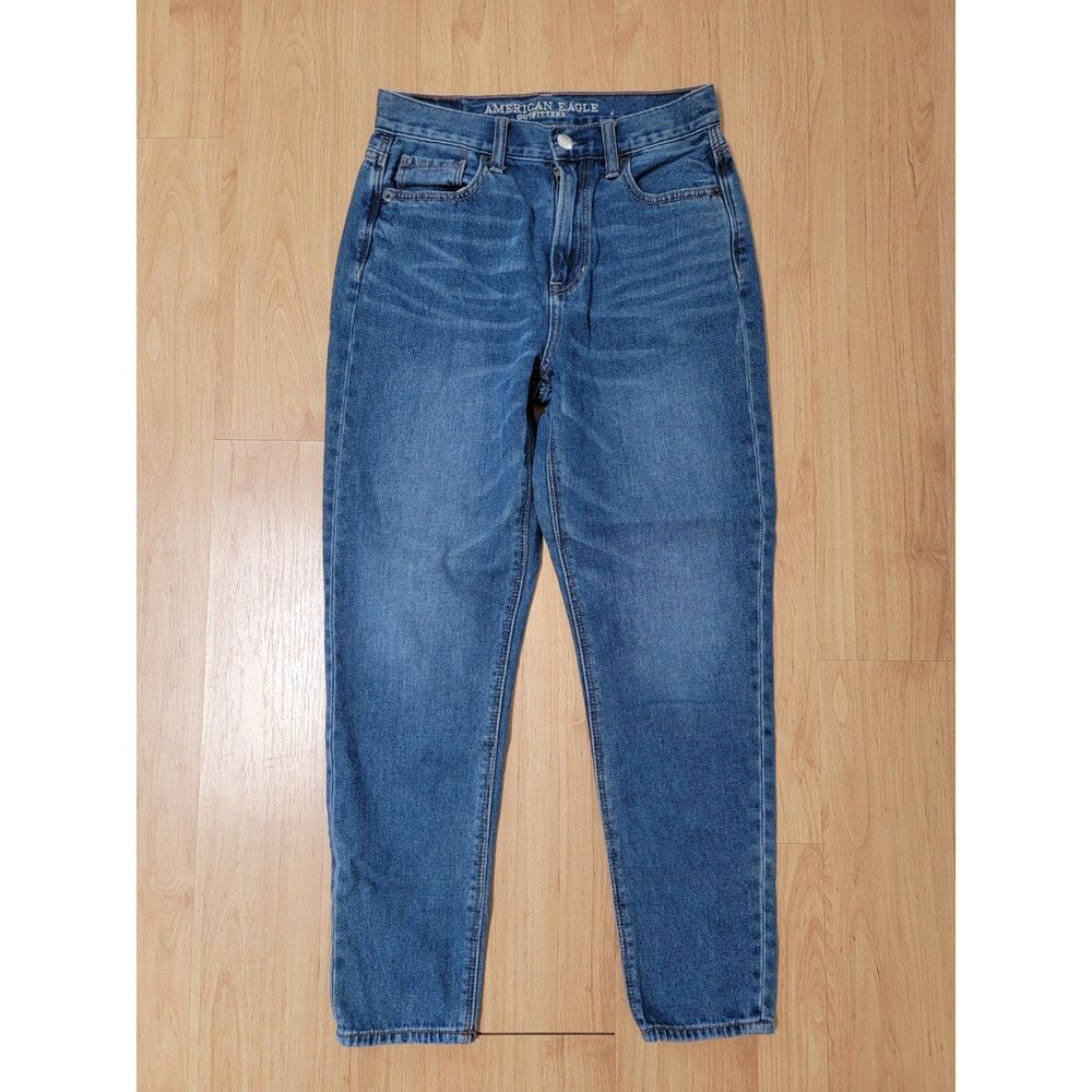 American Eagle Mom Jeans Women’s Medium Wash Blue 0 Short